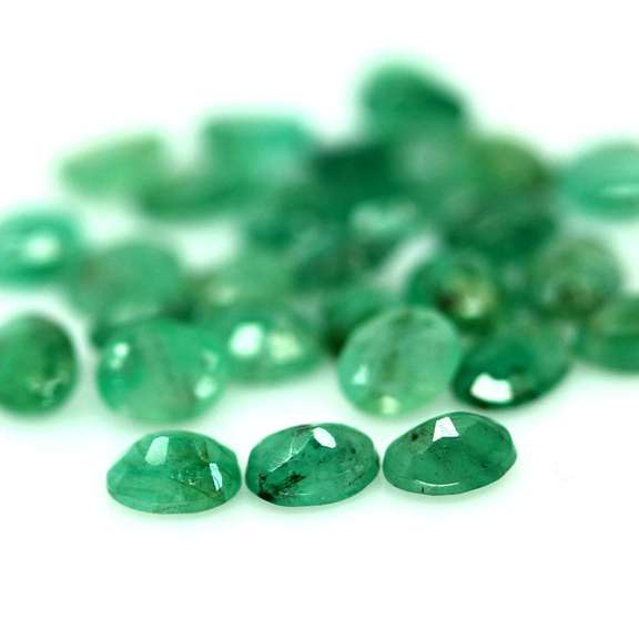 Large 8.46ct 31 piece Zambian Emerald parcel