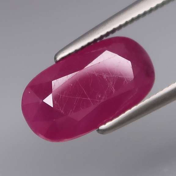 Richly colored UNHEATED 4.15ct Winza Ruby
