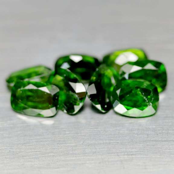 Rich forest green 10.20ct Chrome Diopside set