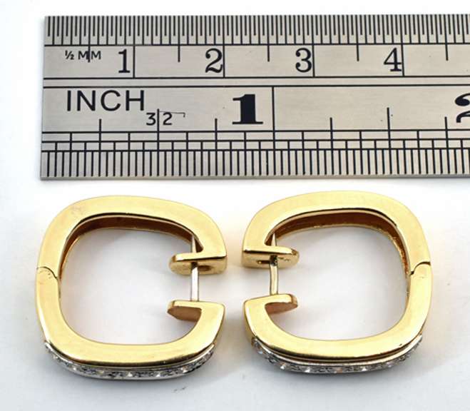 Huggy Syle Diamond Earrings