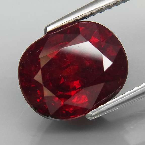 Amazing color in this 6.24ct dark red Garnet