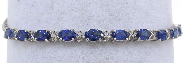 Lustrous Tanzanite Bracelet in Sterling Silver