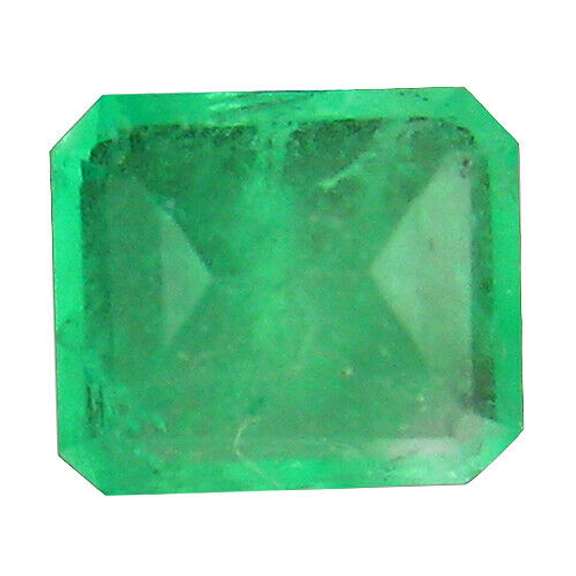 Vivid green .91ct transparent Colombian Emerald