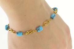 18K Yellow Gold Round Carved Turquoise Bead Twist Chain Bracelet
