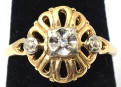 Vintage Diamond Accent Ring in 14KT Yellow Gold
