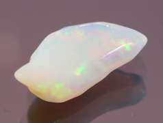 Snow white 1.93ct uncut Opal