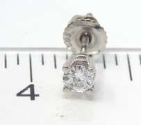 Elegant 14kt WG Round Cut Diamond Stud Earrings