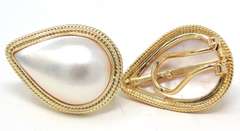 Elegant 14kt YG Pear Shaped Mabe Pearl Earrings