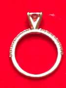 LADIES 14K WHITE GOLD RING WITH  1.25 CARAT OF DIAMONDS