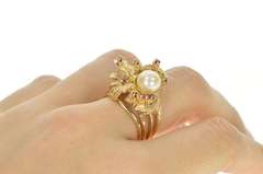 14K Yellow Gold Retro Pearl Ruby Floral Cocktail Statement Ring
