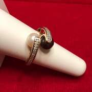 Ladies 14k yellow gold diamond and pearl ring