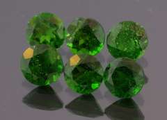 Rich forest green 3.30ct Chrome Diopside set