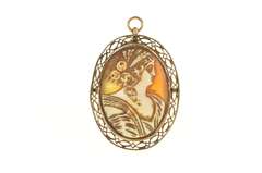 10K Yellow Gold Oval Ornate Carved Lady Cameo Filigree Pendant/Pin