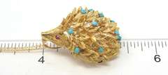 Whimsical 18kt YG Vintage Turquoise Porcupine Pendant