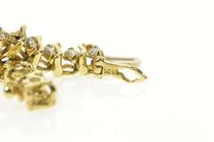 14K Yellow Gold 2.52 Ctw Diamond Wavy Link Classic Tennis Bracelet
