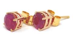 Nice 18kt Flux Ruby Stud Earrings