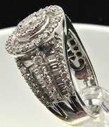 14K WHITE GOLD LADIES DIAMOND RING 2.50 CARATS