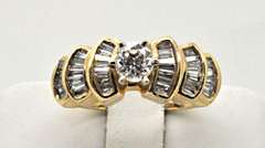 LADIES 14K DIAMOND ENGAGEMENT RING