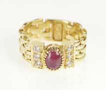 10K Yellow Gold Oval Ruby Diamond Accent Panther Chain Ring