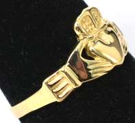 Shiny Claddagh Ring in 14KT Yellow Gold
