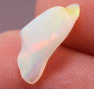 Snow white 1.93ct uncut Opal