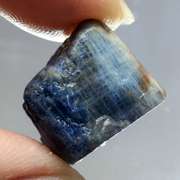 Uncut 31.74ct untreated bi-color Sapphire