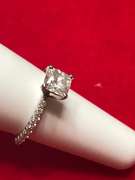LADIES 14K WHITE GOLD RING WITH  1.25 CARAT OF DIAMONDS