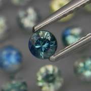 Heated only! 4.25ct diamond cut Australian Sapphire set