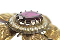 10K Yellow Gold Victorian Amethyst Pearl Etched Leaf Pendant/Pin