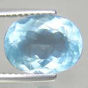 Glistening 3.37ct baby blue Aquamarine