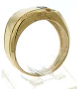 Gent's Diamond and Sapphire Yellow Gold Ring