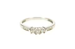 14K White Gold 0.25 Ctw Three Stone Promise Engagement Ring