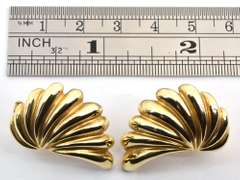 Well Constructed Wing Style Earrings