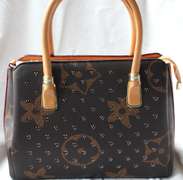 100% Fine leather Designer Bag