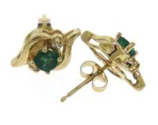 Fabulous Set of Emerald Necklace and Earrings