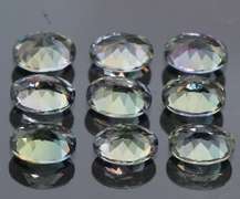 Captivating 5.89ct multi-color Tanzanite set