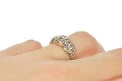 14K White Gold 1.00 Ctw Round Diamond Halo Effy Engagement Ring