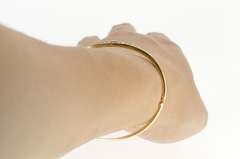 14K Yellow Gold 1.35 Ctw Channel Sapphire Diamond Bangle Bracelet