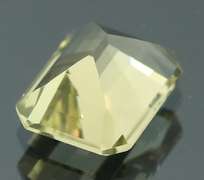 Stunning 2.73ct 8x10mm emerald cut Citrine
