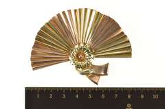 14K Yellow Gold Art Deco Two Tone Pleated Fan Floral Bow Pendant