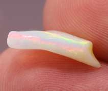 Snow white 1.93ct uncut Opal