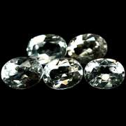 Glittering 7.89ct UNHEATED diamond white Topaz set