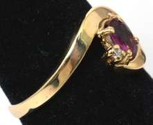 Elegant Ruby & Diamond Ring in Yellow Gold