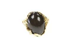14K Yellow Gold Round Black Wood Ornate Leaf Vine Motif Ring