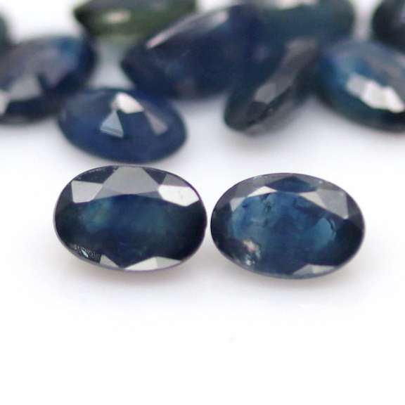 Heated! 8.74ct Royal blue Sapphire set from Madagascar