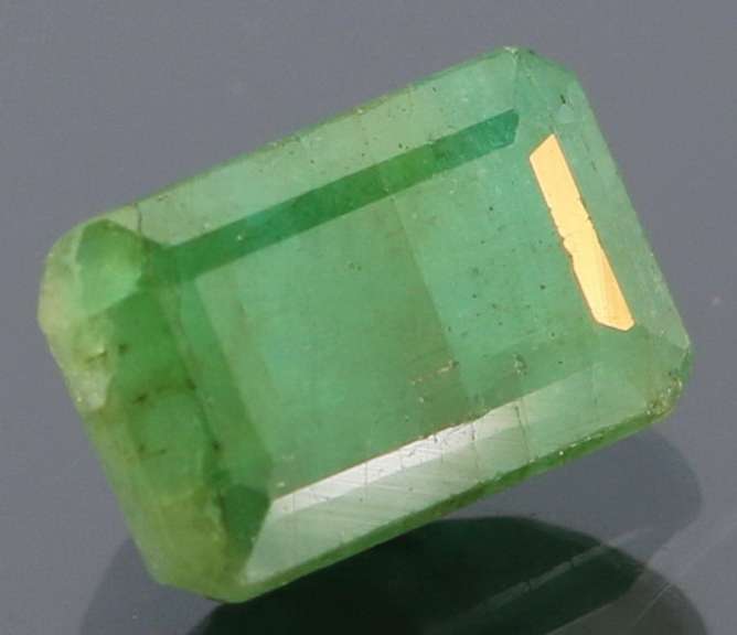 Amazing 1.98ct untreated Emerald
