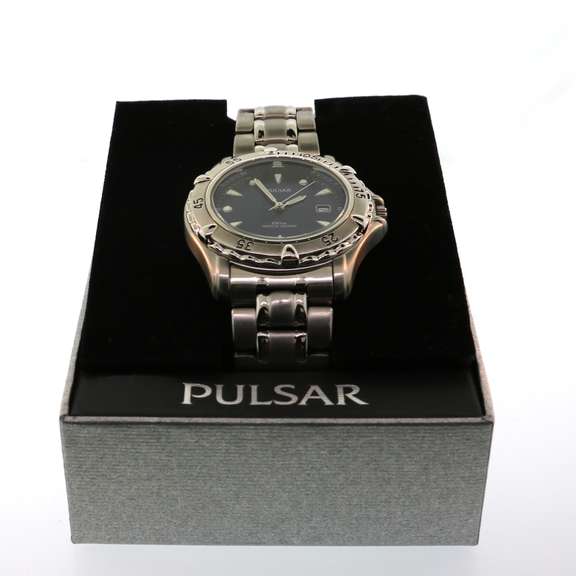 Pulsar Wristwatch