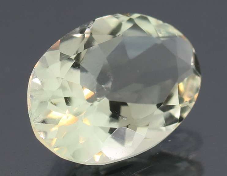 Glittering 4.5ct unheated green Amethyst