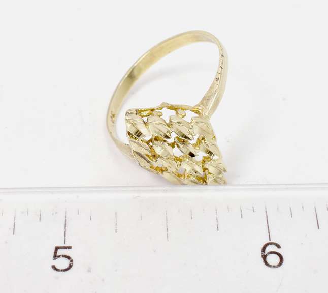 Diamond Cut 14KT Gold Ring