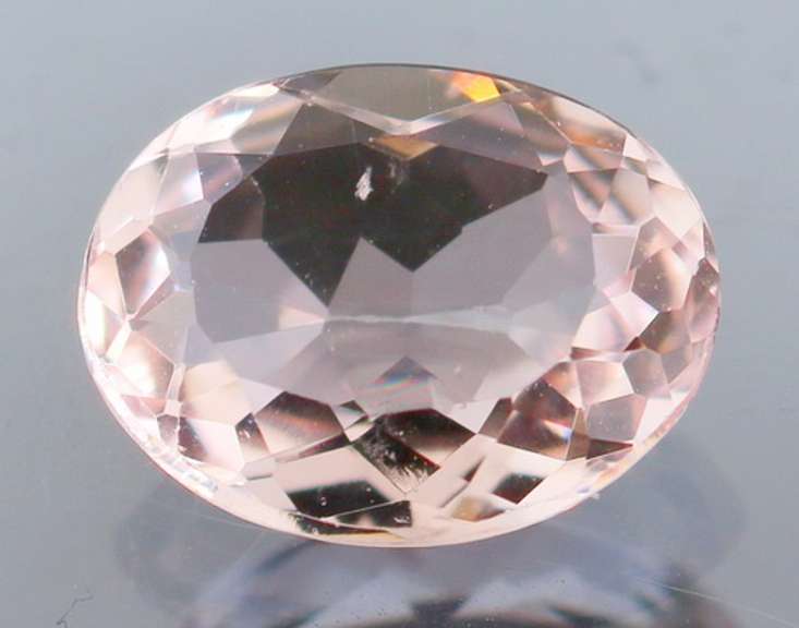 Simply gorgeous 1.17ct UNHEATED whisper pink Morganite